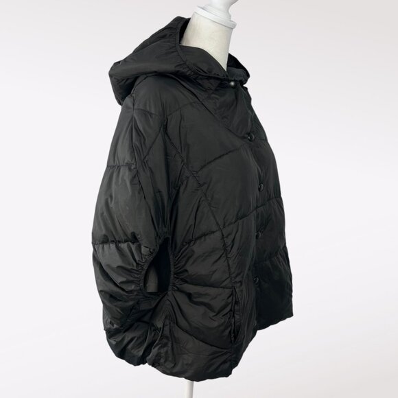 Aerie Black Quilted Sleeveless Puffer Cape Hooded Vest XS/S - Picture 6 of 8